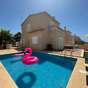  Ferienhaus Beautiful Independent House